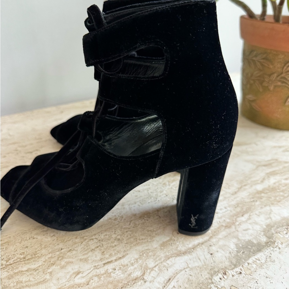 Black Saint Laurent sandals very stylish